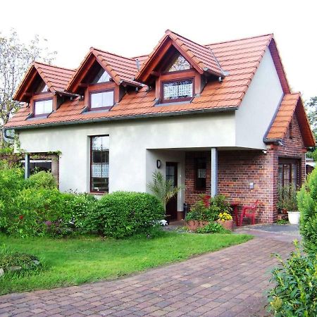 Ferienhaus Annemarie Зенфтенберг Екстериор снимка